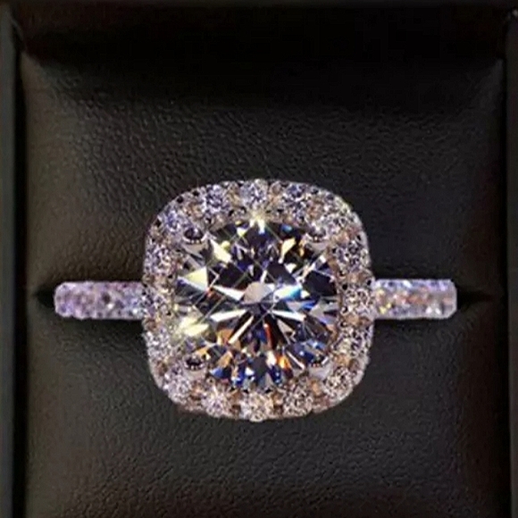 Dreamgems Jewelry - 1.5 Carat Halo Diamond Ring